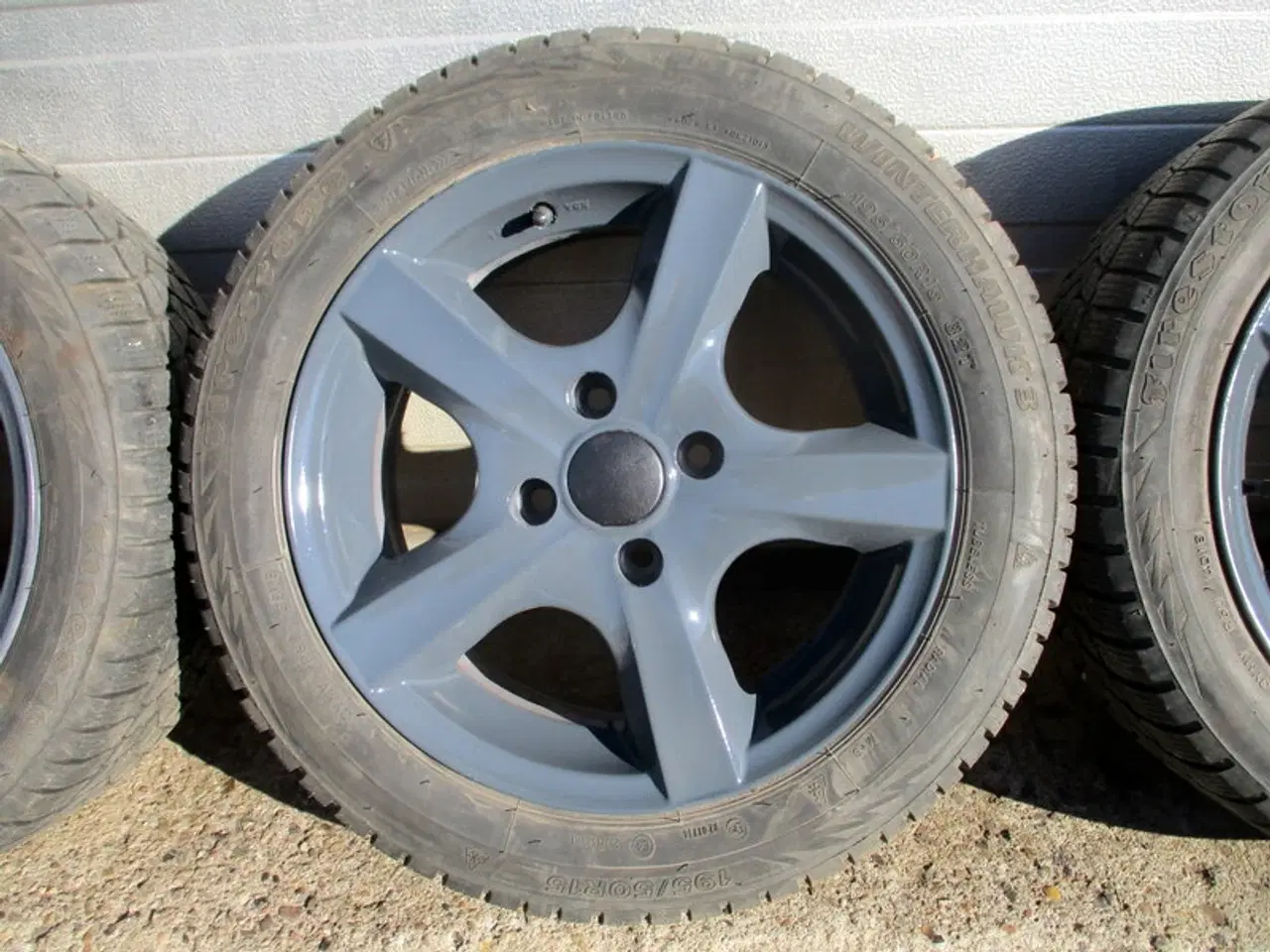 Billede 4 - 15" Dezent 4X108 ET40 195/50/15" vinterdæk