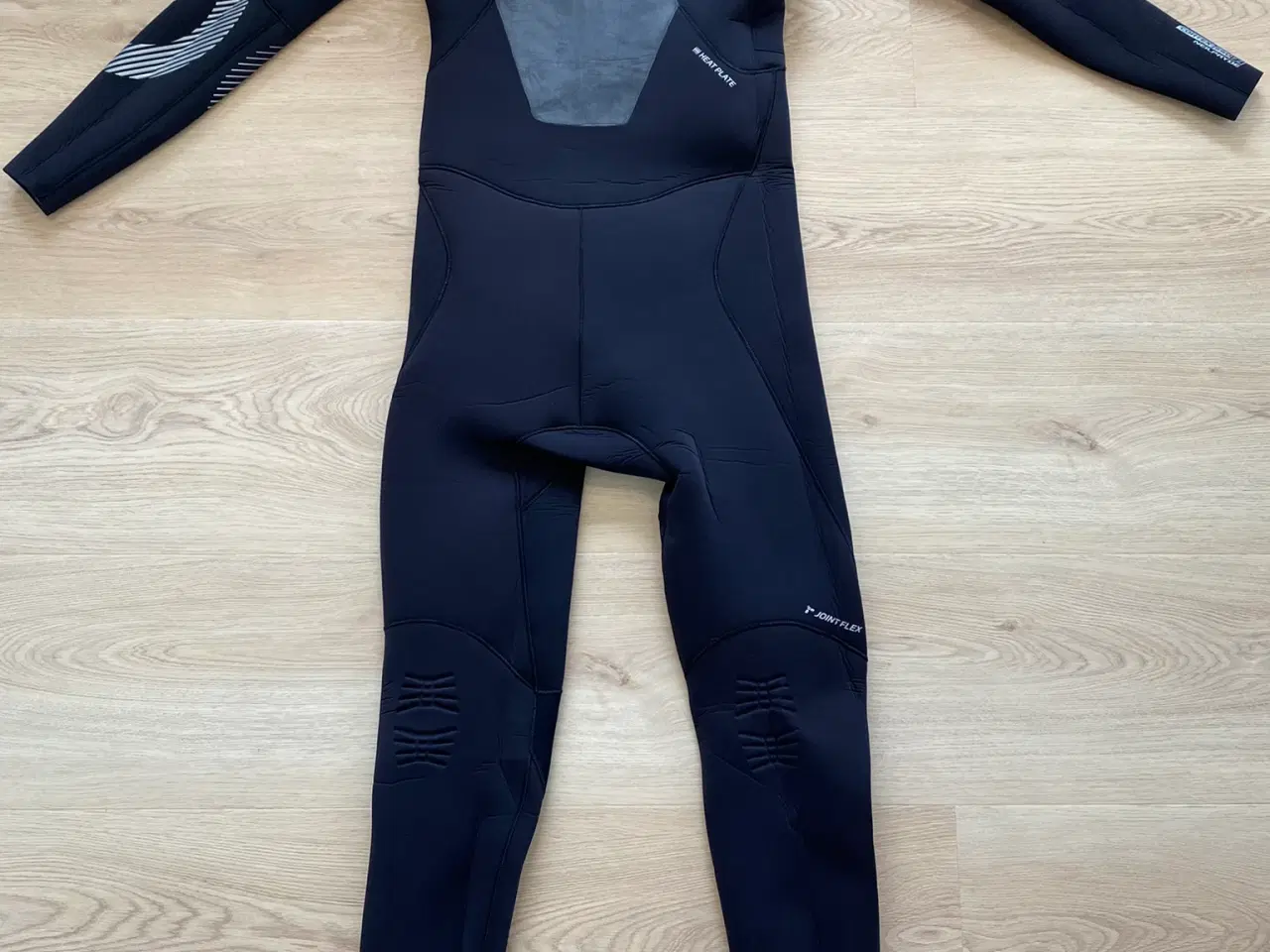 Billede 2 - NeilPryde Cortex 540 FZ våddragt til herre i str.