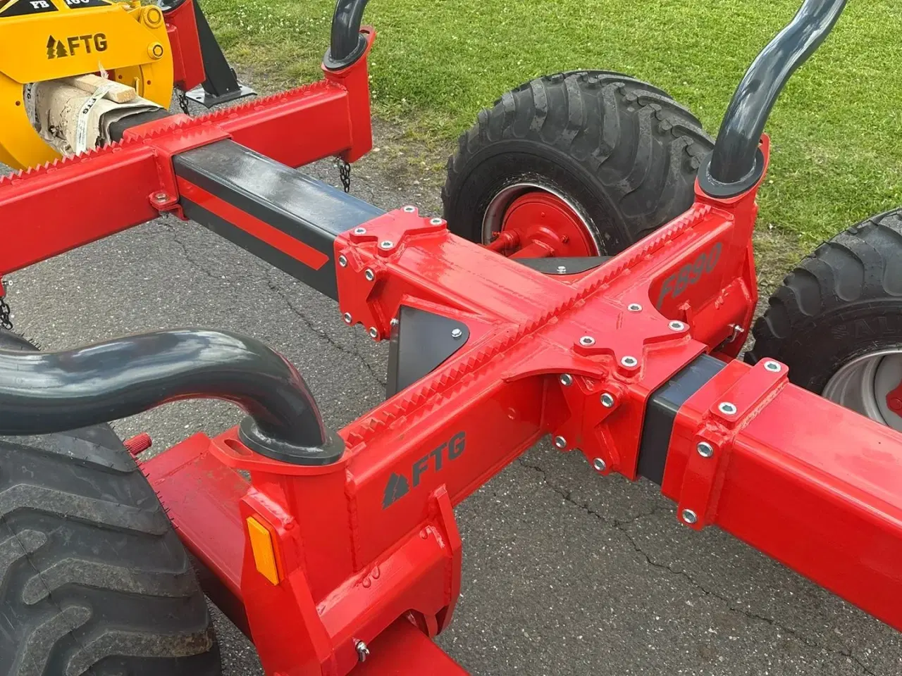 Billede 11 - FTG-Källefall FB90 / FB63Ts FTG FB90 skovvogn med 63m kran