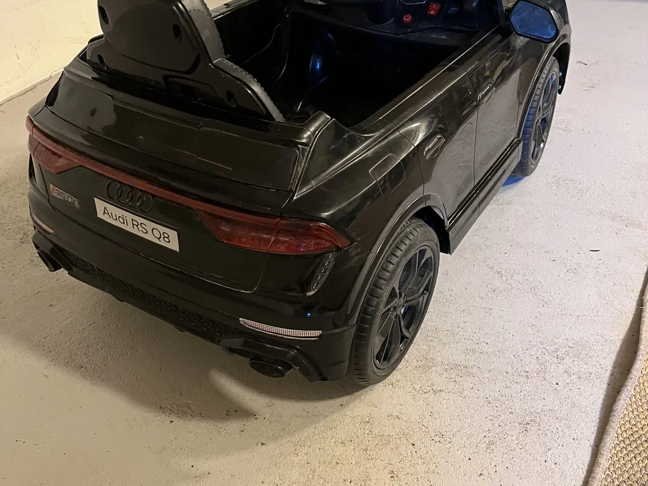 Billede 5 - Audi RS Q8 børnebil