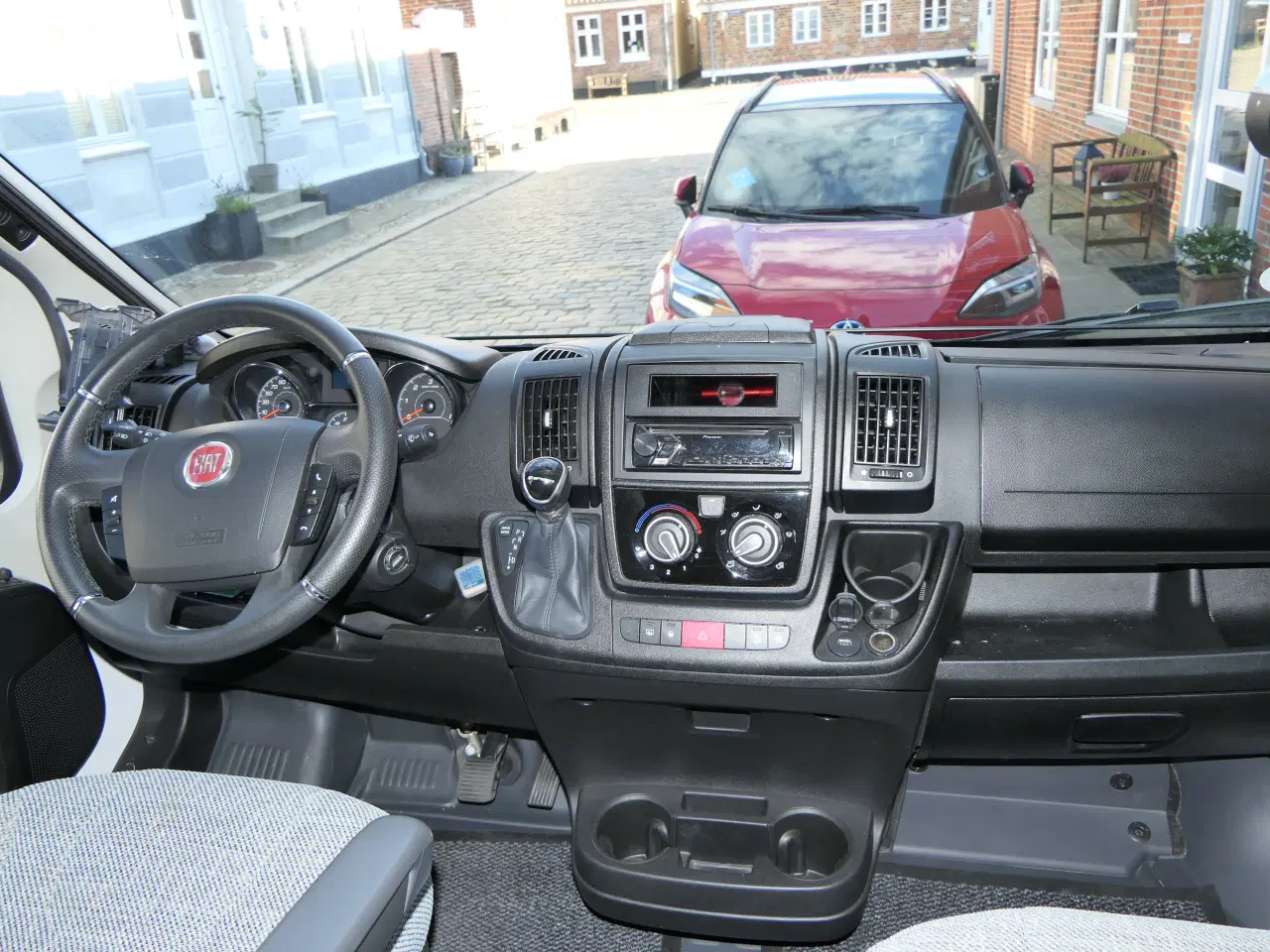 Billede 15 - Dethleffs T 6812 EB JUST 90 2,3 140 HK