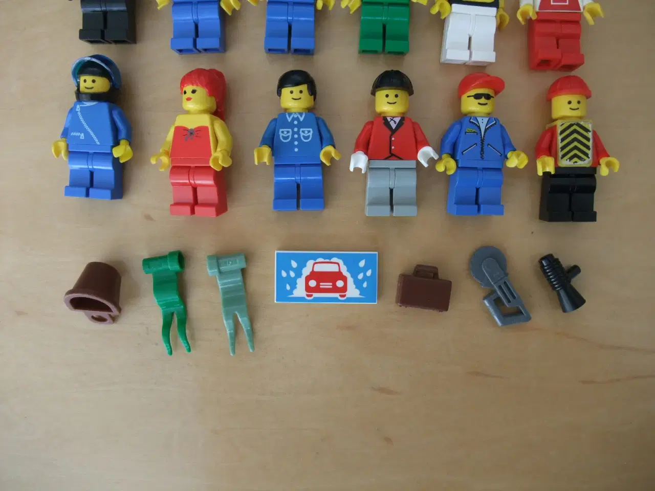 Billede 3 - Lego Town Figurer+Tilbehør