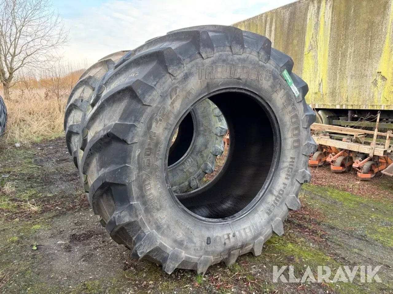 Billede 2 - Landbrugsdæk Trelleborg 900/60R42 2 styk
