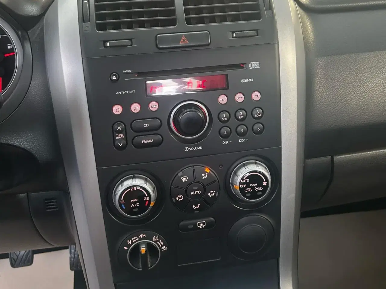 Billede 13 - Suzuki Grand Vitara 2,0 GLS