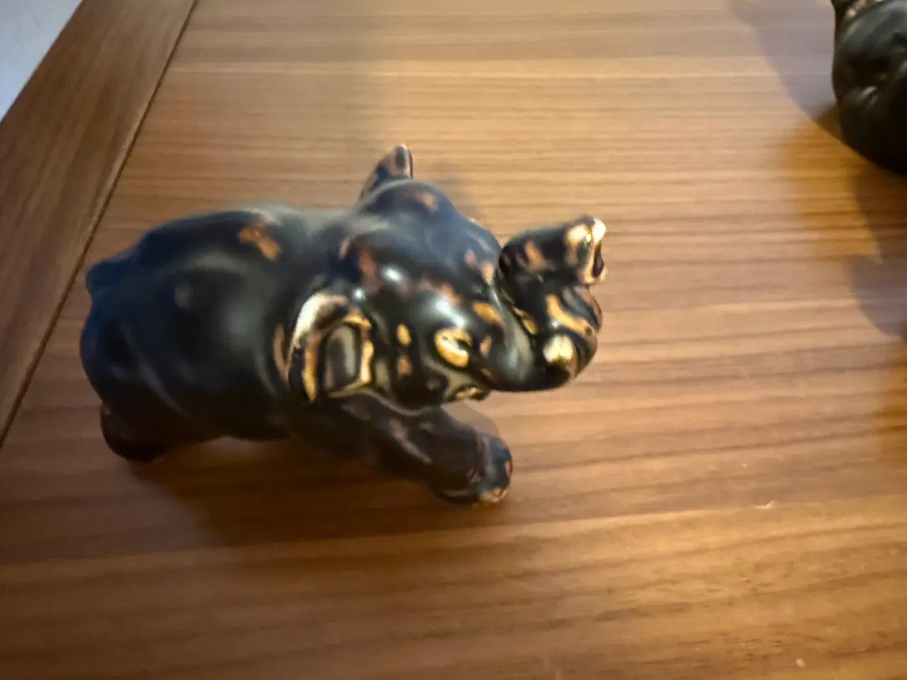 Billede 2 - Kongelige porcelænsfigurer