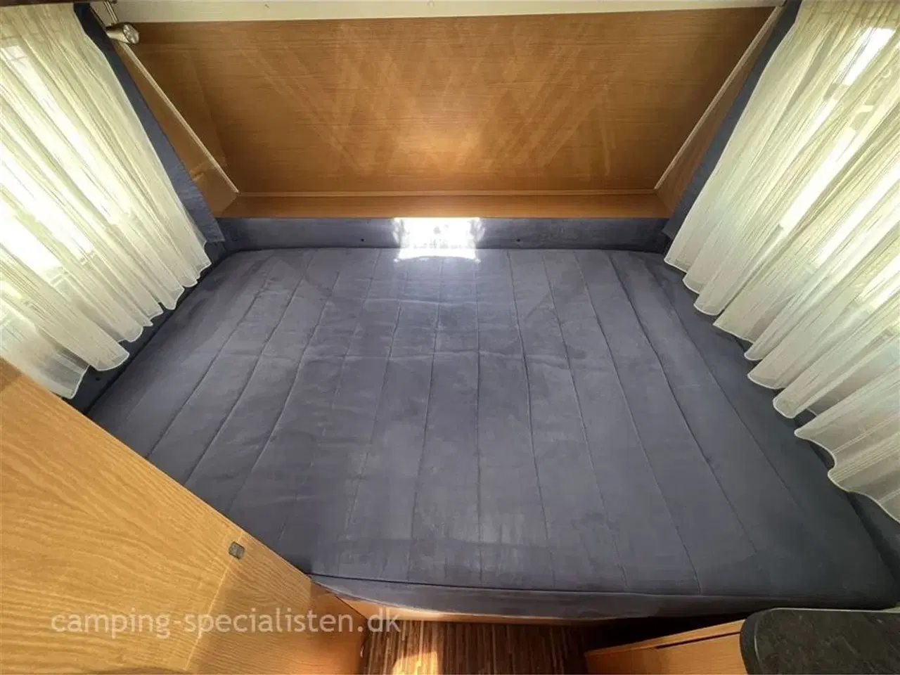 Billede 4 - 2011 - Hymer Sporting 440   2011 Hymer Sporting 440 - Se den nu hos Camping-Specialisten.dk
