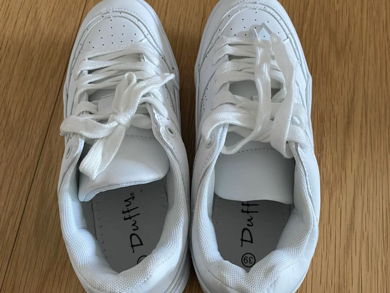 Billede 1 - Nye duffy sko