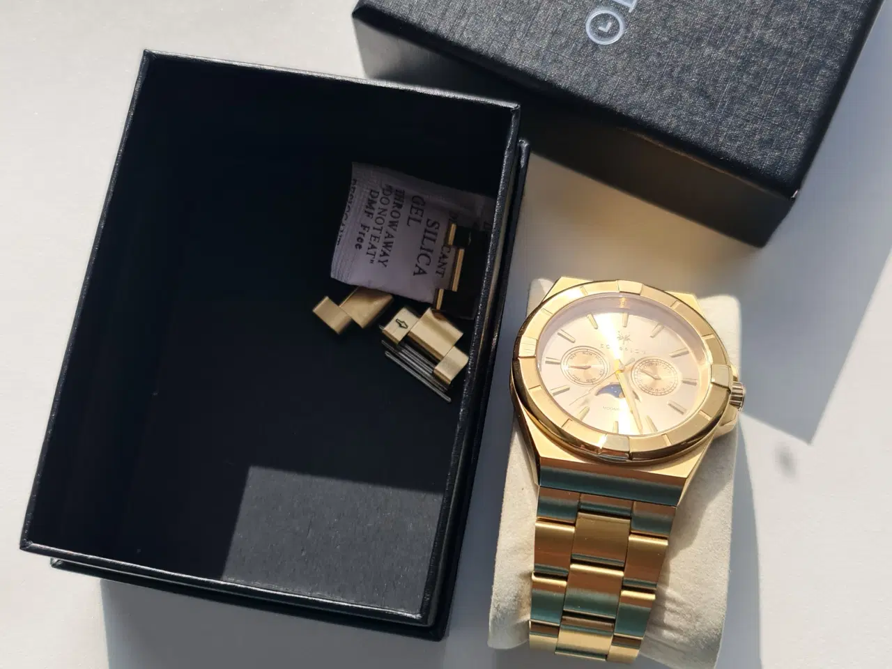Billede 7 - Scorpion Herreur i Guld Design m. Moonphase & Dato