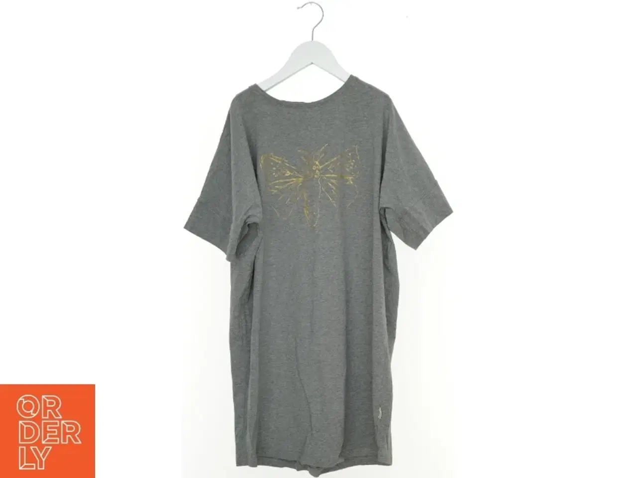 Billede 1 - T-Shirt kjole fra Pomp de Lux (str. 152 cm)