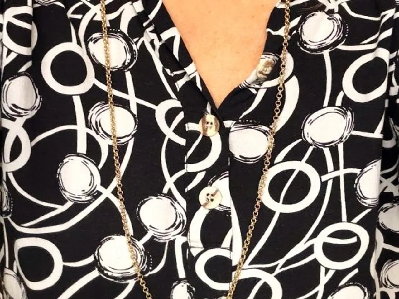 Billede 5 - Gylden kæde - som smykke eller eget design