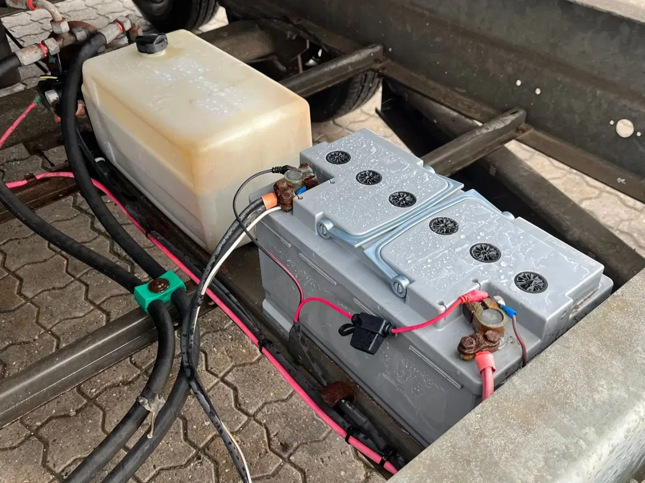 Billede 8 - Brenderup 3500 kg. med 3-vejs tip