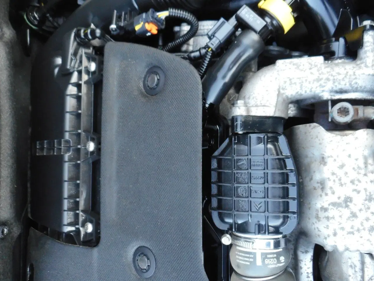 Billede 13 - Peugeot 2008 1,6 BlueHDi 100 Allure Sky