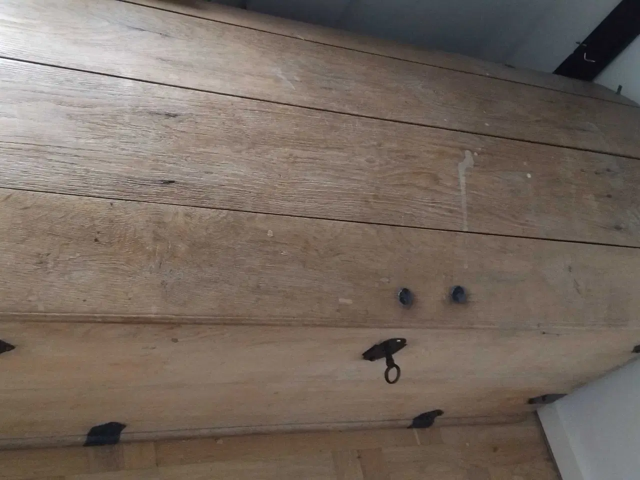 Billede 3 - Stor rummelig kiste!