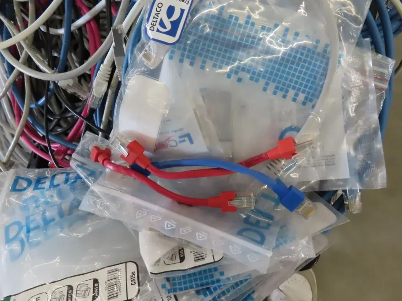 Billede 2 - Palle med rester fra TC ELECTRONIC