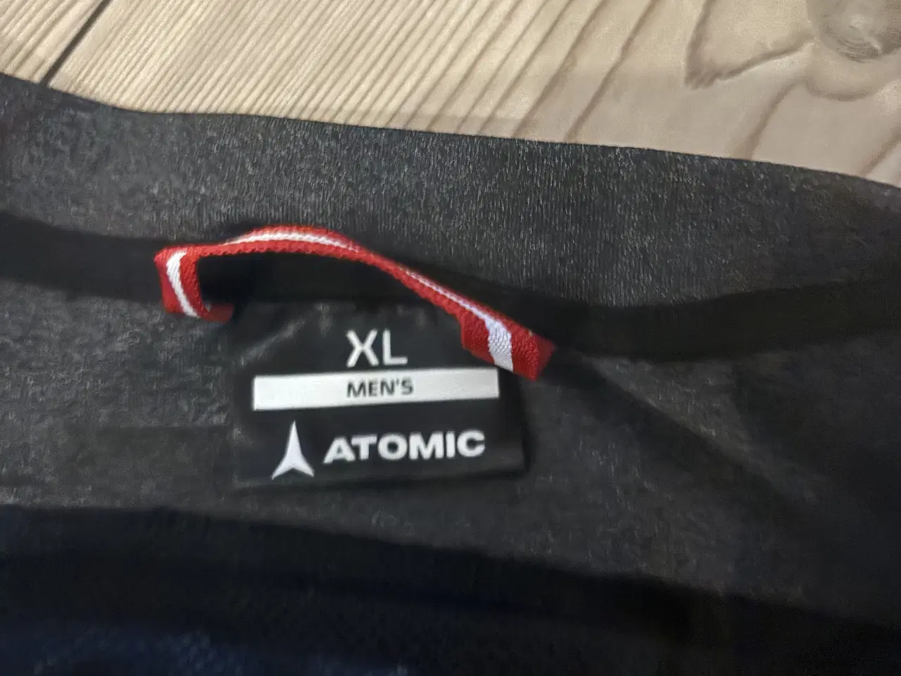 Billede 3 - Atomic rygskjold