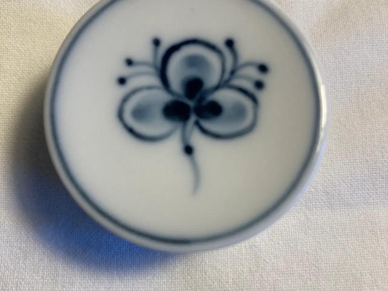 Billede 9 - Pilleæske med låg Royal Copenhagen nr. 4724