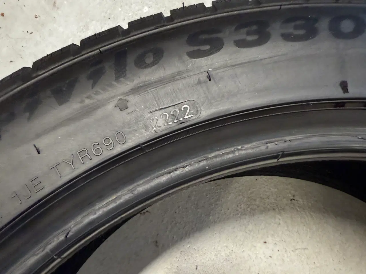 Billede 3 - 4 brugte vinterdæk 255/45 19 104v
