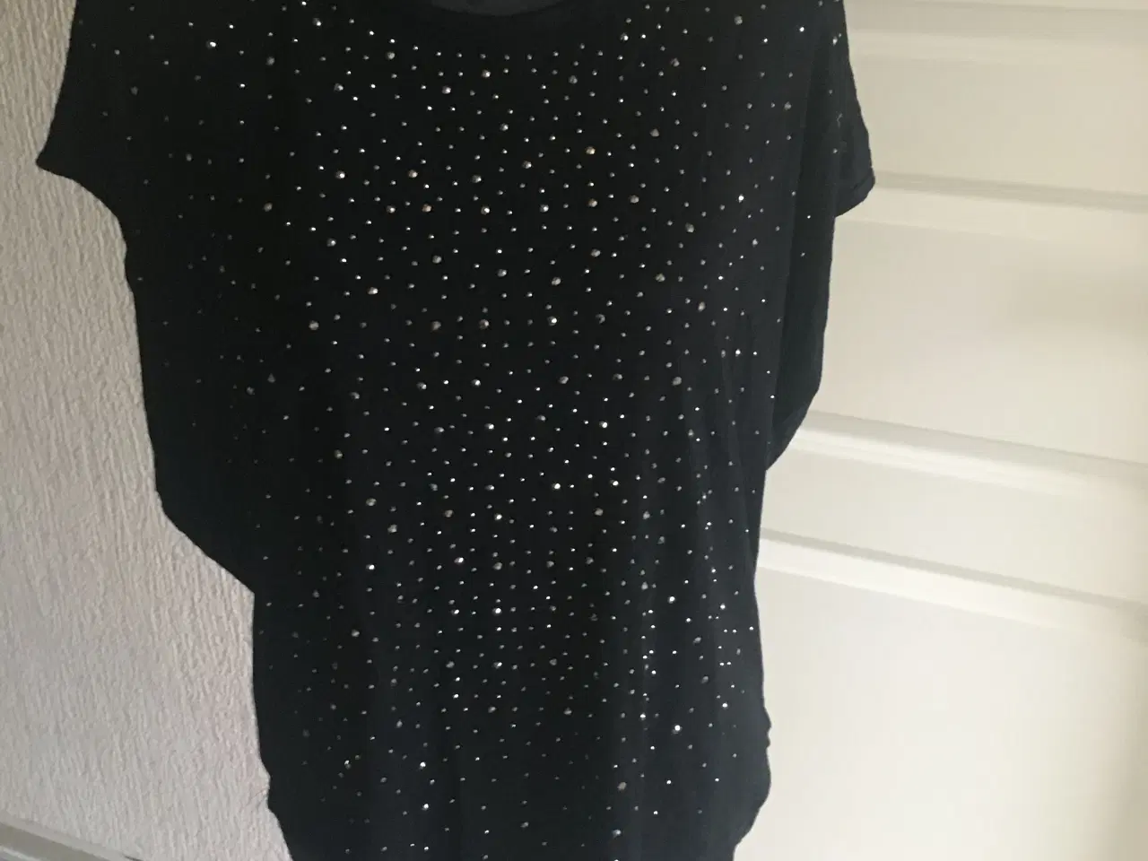 Billede 2 - Helt ny Flamant Rose bluse str. 38 sort