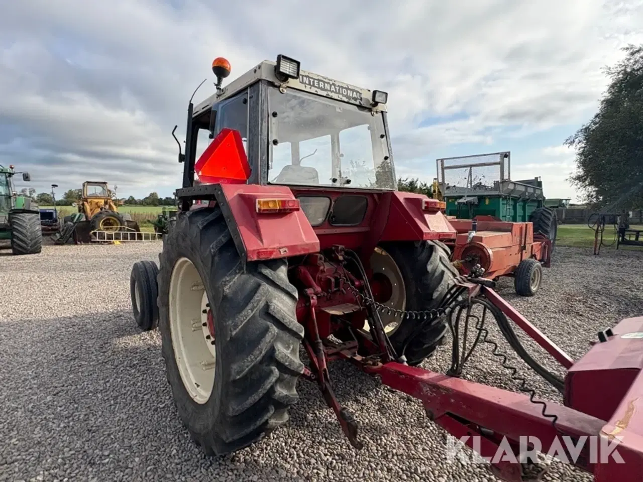 Billede 4 - Traktor IH 1055