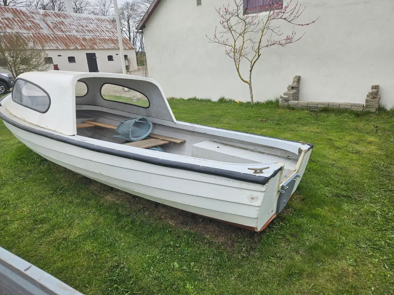 Billede 5 - 14 fod jolle med motor