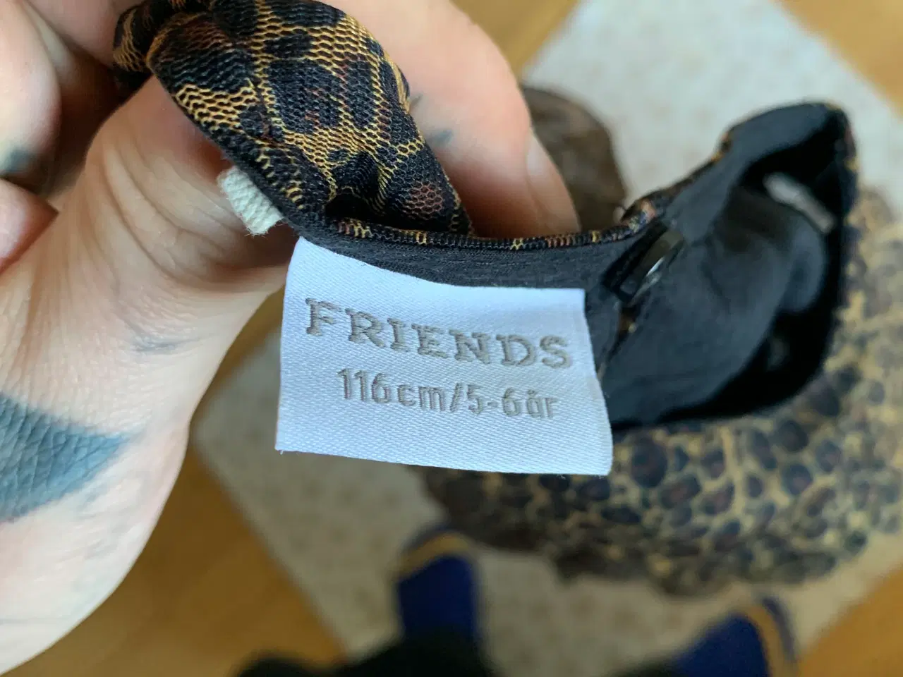 Billede 3 - Kjole str 116 