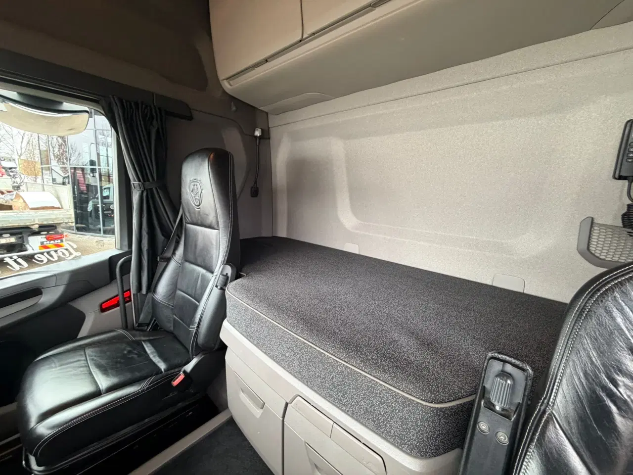 Billede 6 - Scania R560 6X2, Trækker