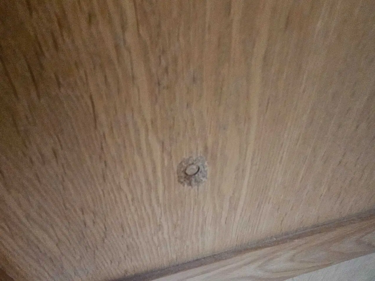 Billede 1 - Garderobe i massivt egetræ, naturlig