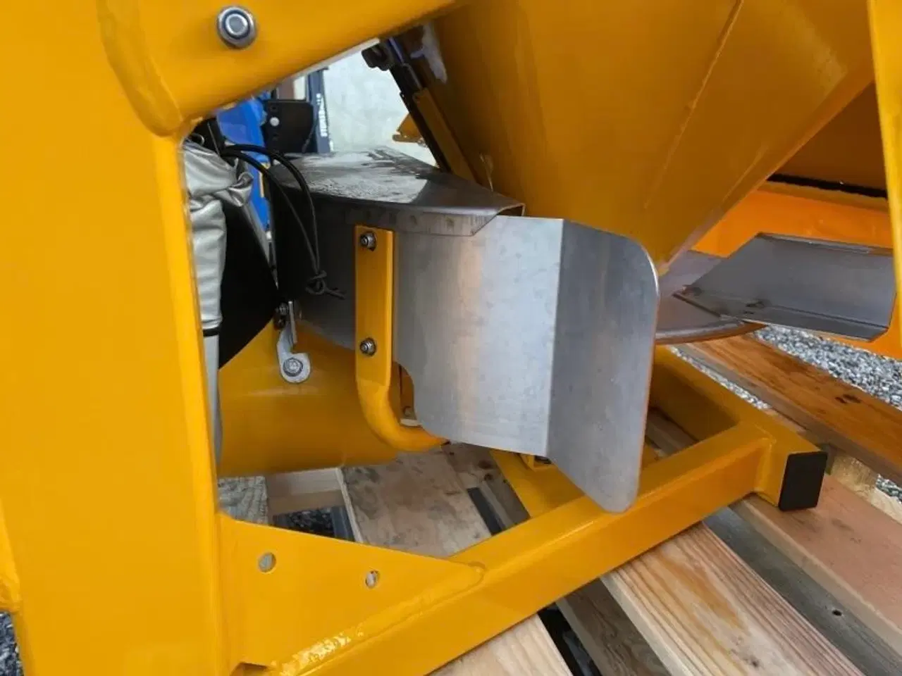 Billede 12 - Bogballe S2 saltspreder – 2021 – næsten ny