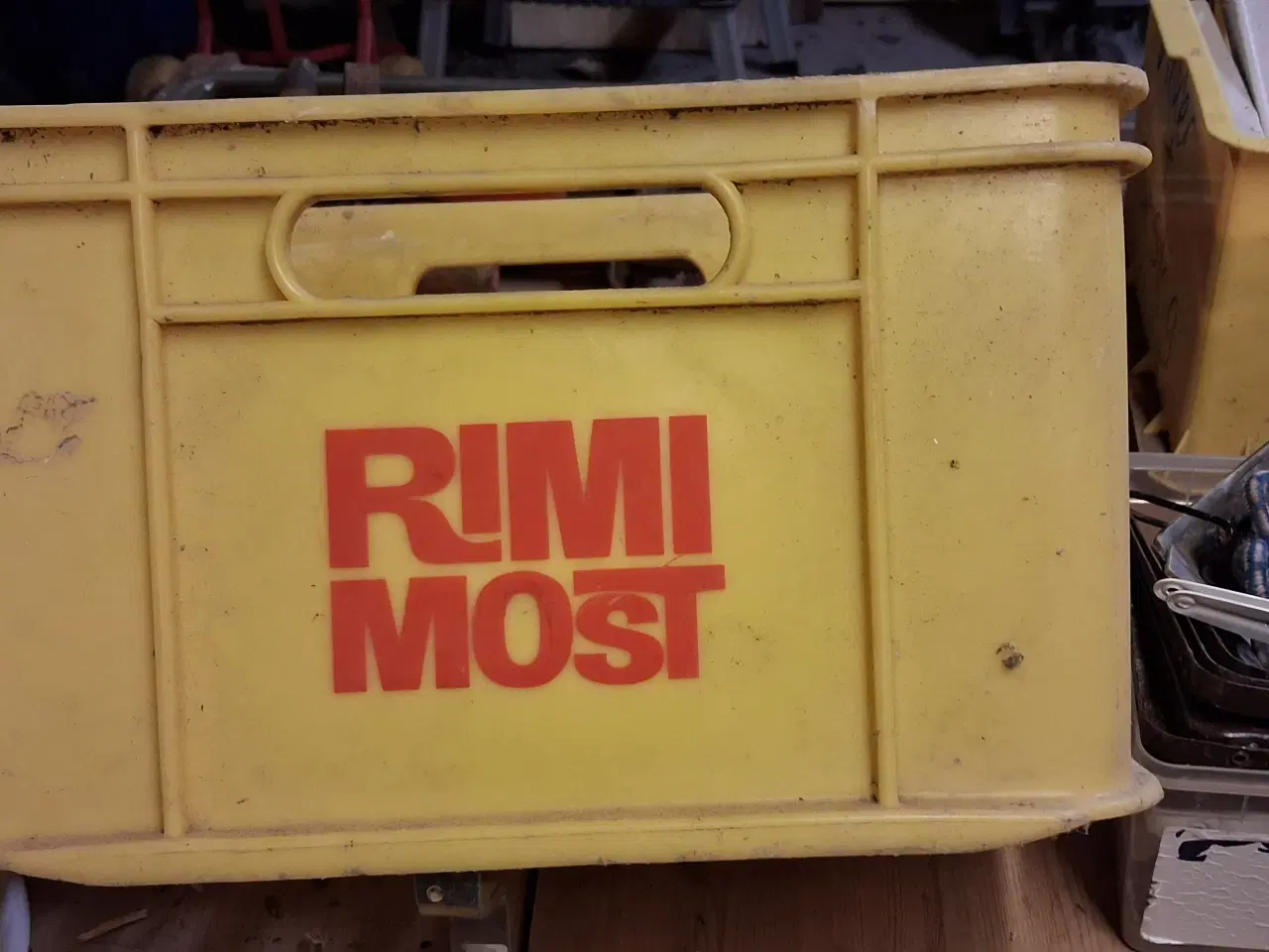 Billede 3 - Mælke og juice kasse 