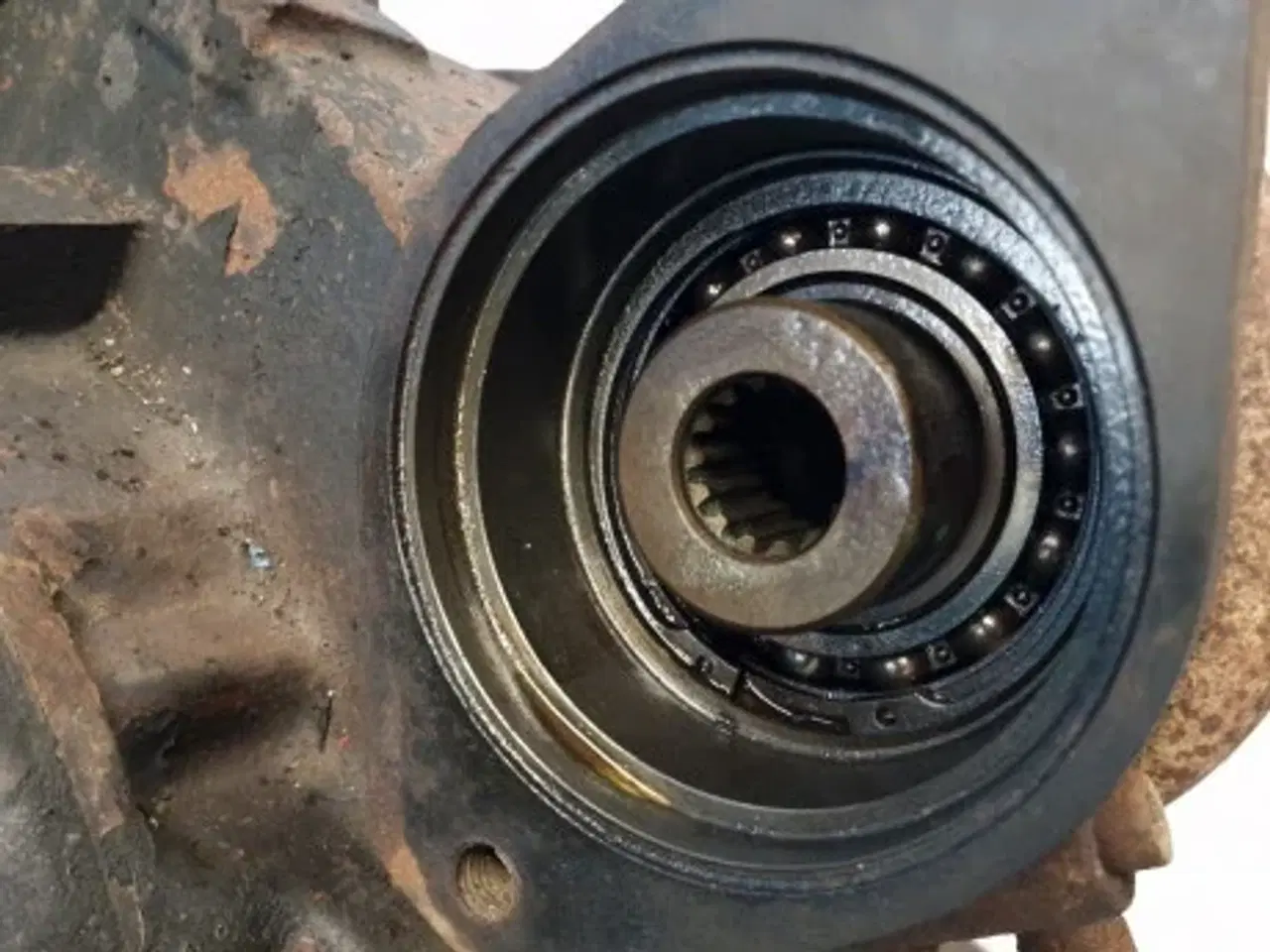 Billede 15 - Volvo L120 Gearkasse / Transmission