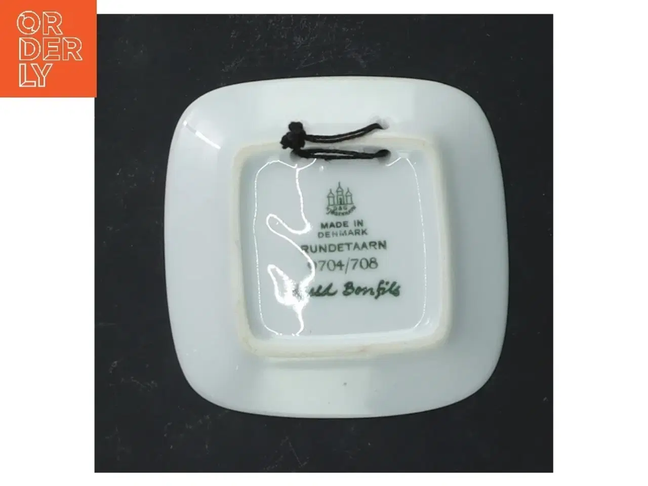 Billede 3 - Lille platte fra Bing Og Grøndal (str. Ø 8 cm)