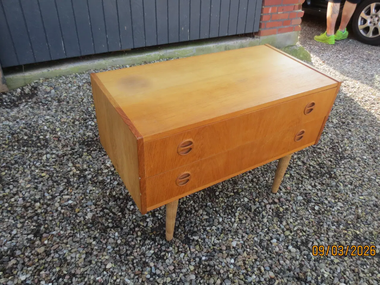 Billede 2 - 1 stk Kommode Egetræ med 2 skuffer