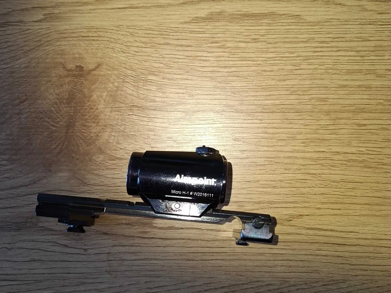 Billede 1 - Rødpunktskikkert, Aimpoint, med svingmontage