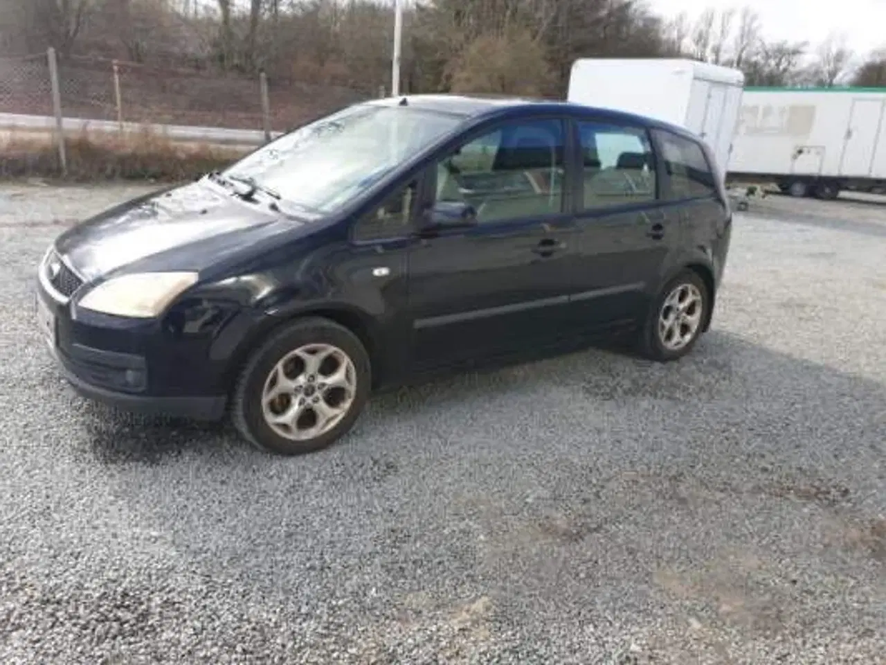 Billede 4 - uden fejl , med masser plads og syn .Den kører g