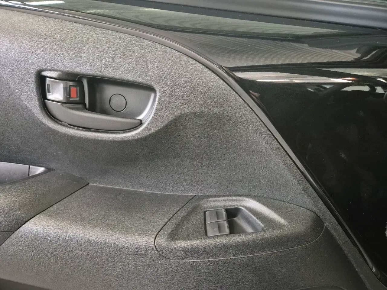 Billede 17 - Citroën C1 1,0 VTi Airscape Iconic start/stop 68HK 5d