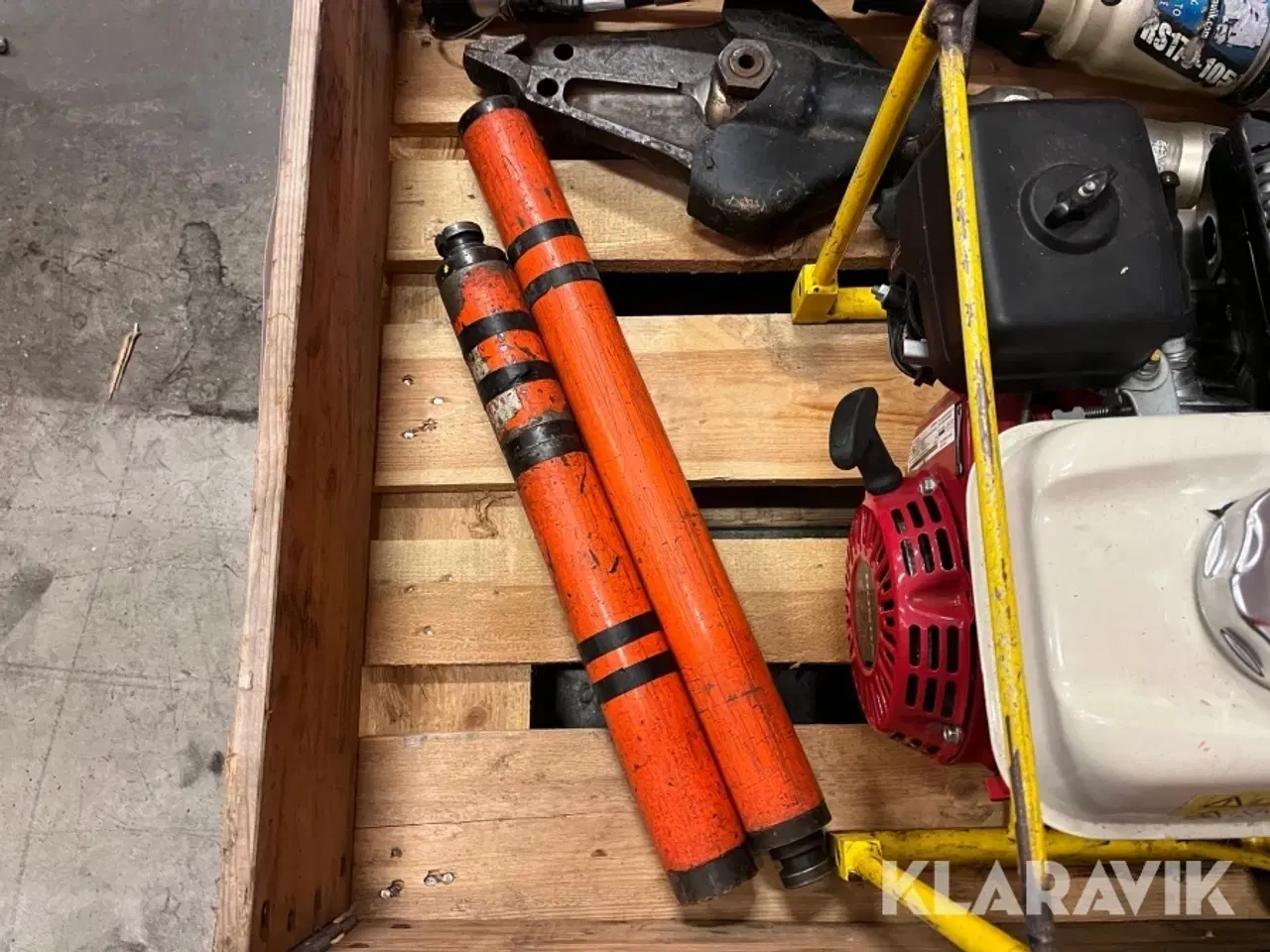 Billede 2 - Frigørelses værktøj + pumpestation