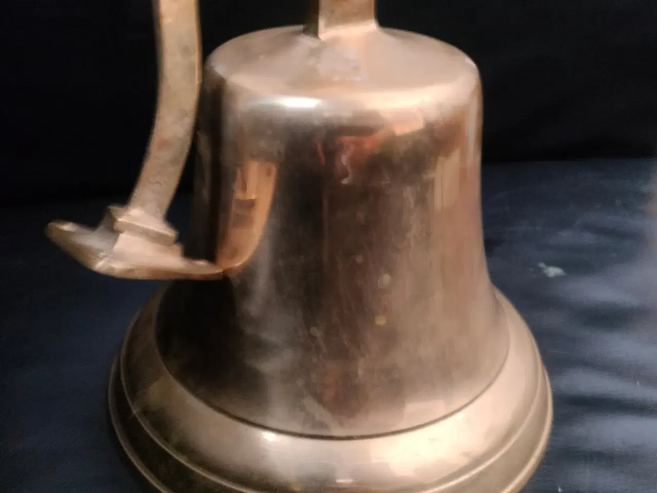 Billede 2 - Stor messing klokke