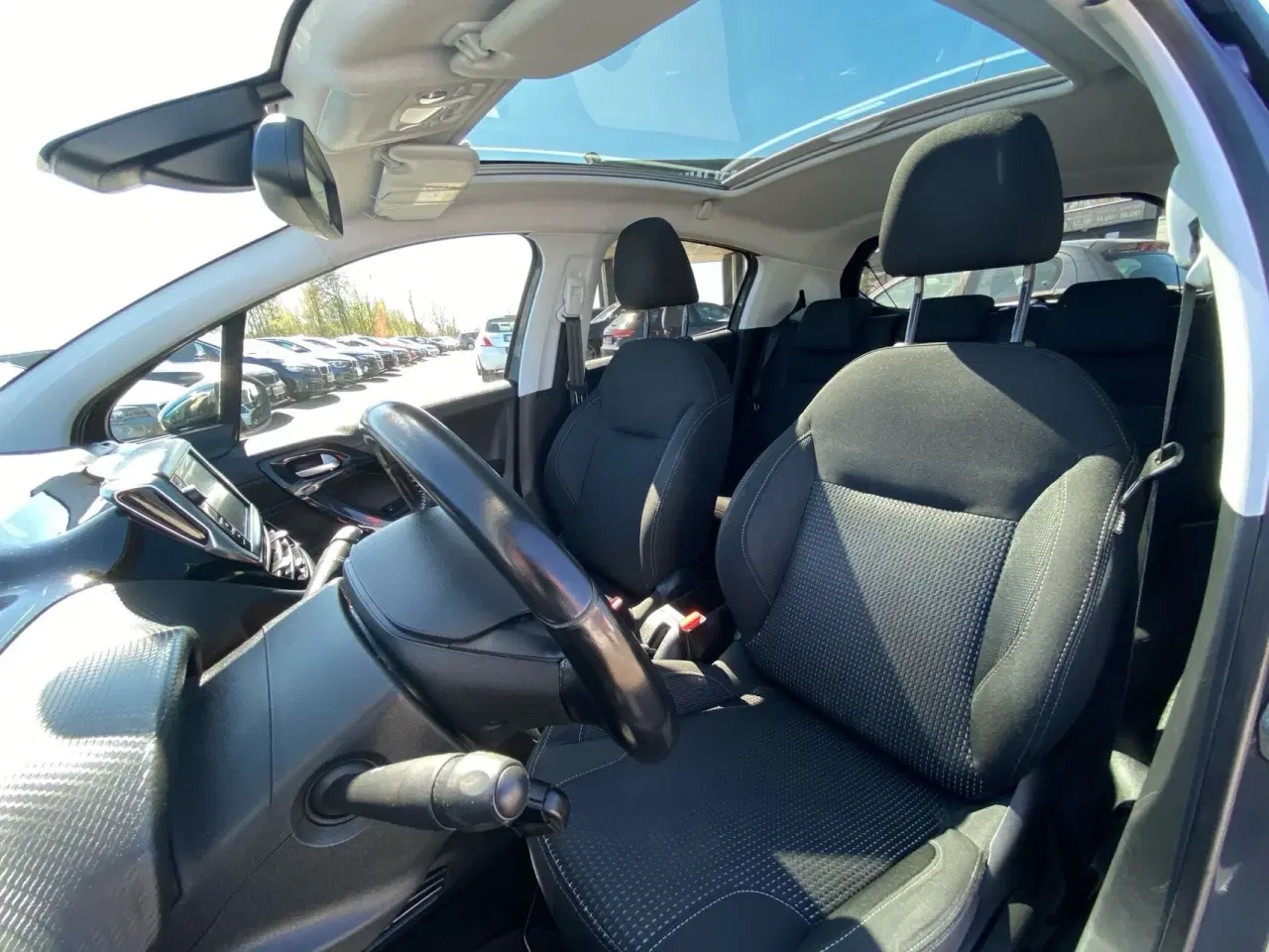 Billede 8 - Peugeot 208 1,5 BlueHDi Prestige 100HK 5d