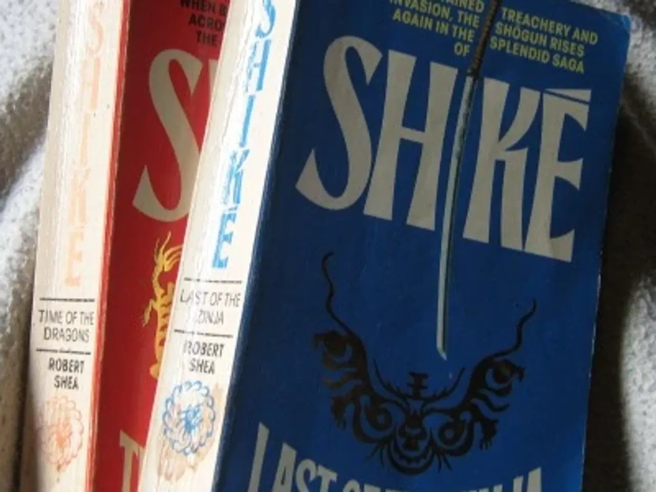Billede 1 - Robert Shea: Shiké 1+2