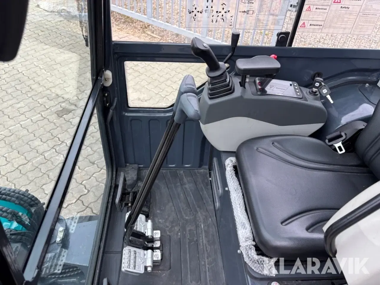 Billede 7 - Gravemaskine Sunward SEE17F Yanmar