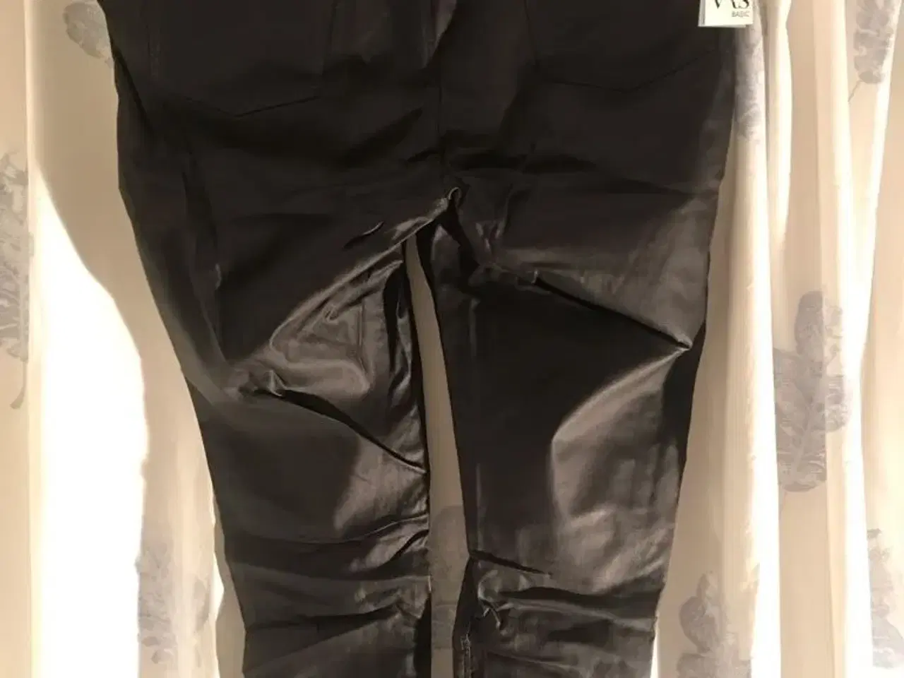 Billede 3 - Læder look bukser
