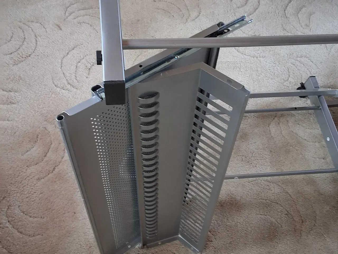 Billede 2 - Computer bord