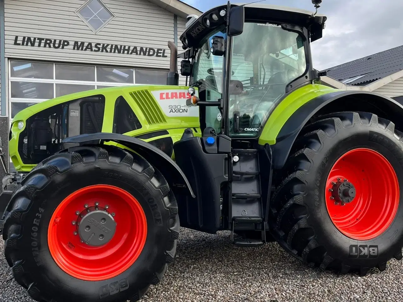 Billede 11 - CLAAS Axion 930 CMatic Med næsten nye dæk, frontlift og evt et RTK GPS anlæg