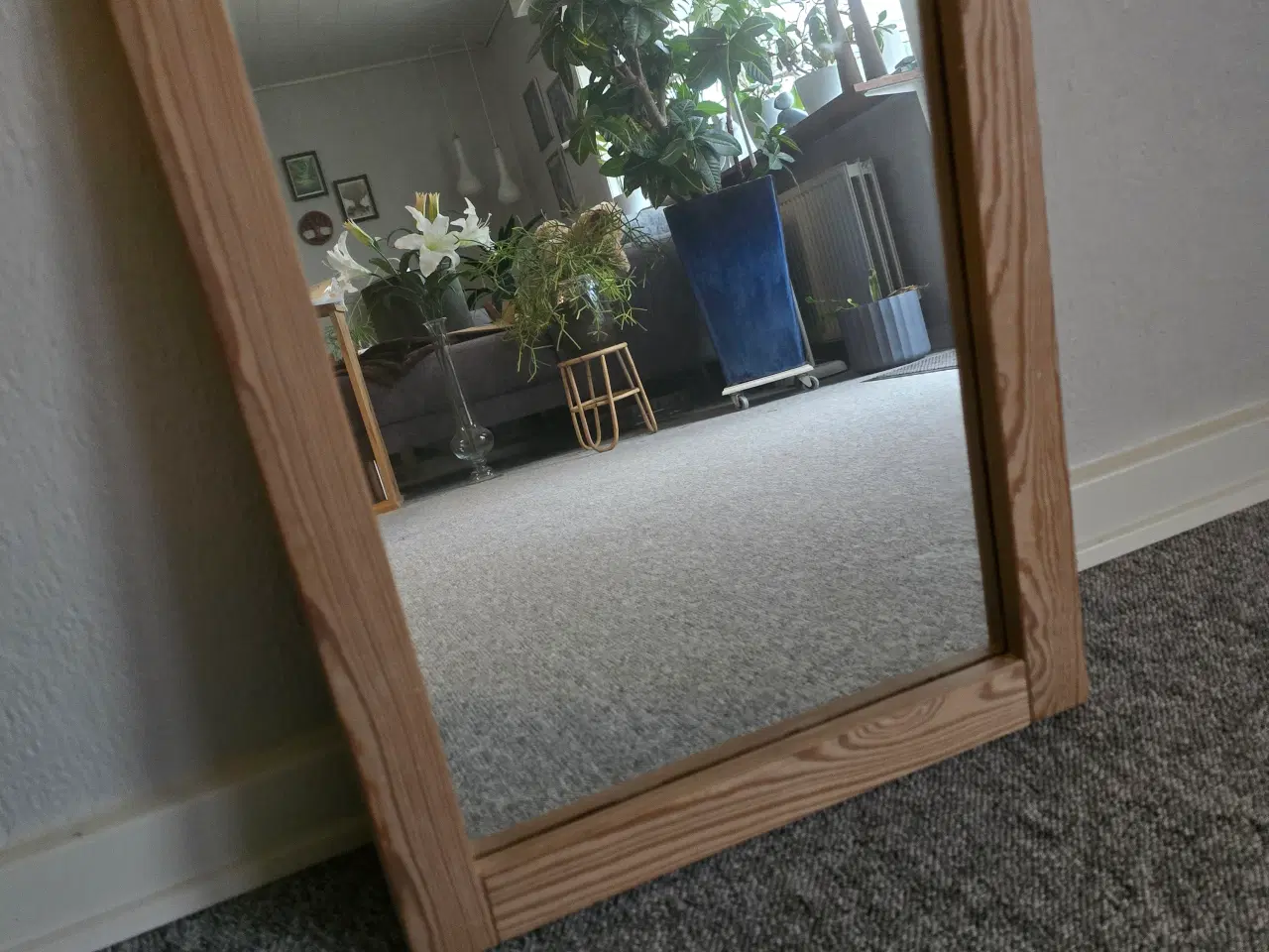 Billede 1 - Spejl i fyrretræ