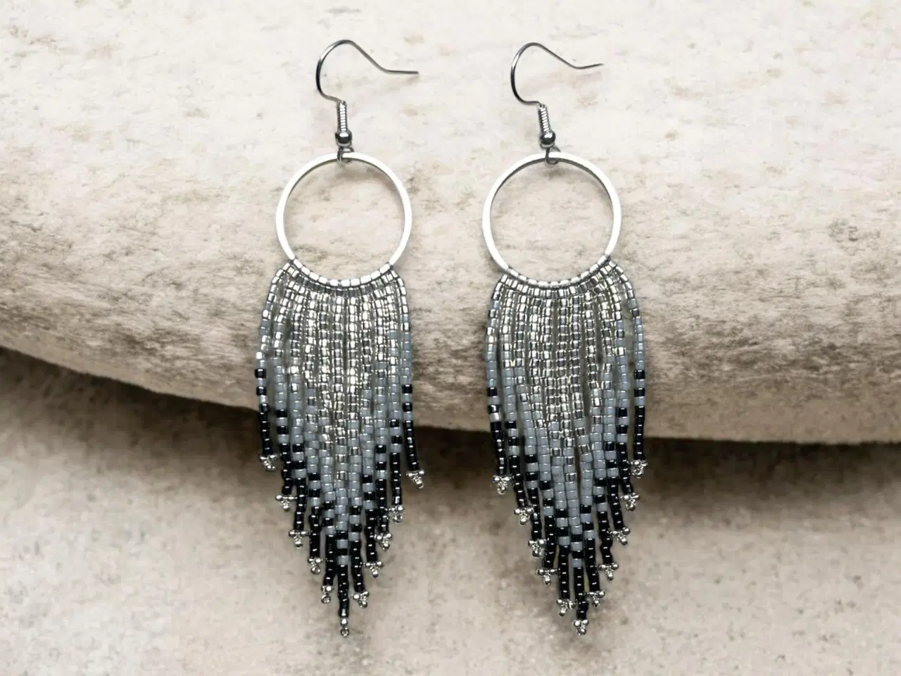 Billede 1 - Grønlandske øreringe 