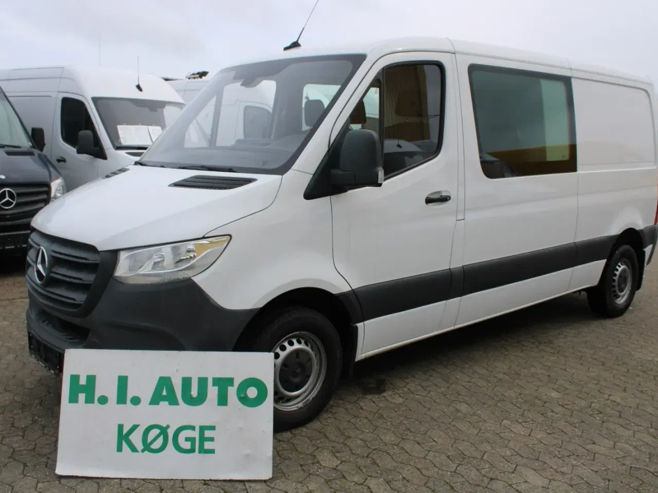 Billede 1 - Mercedes Sprinter 314 2,2 CDi A2 Mandskabsvogn FWD