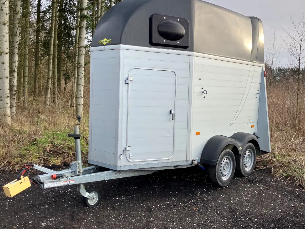 Billede 1 - Single hestetrailer Humbaur med sadelrum