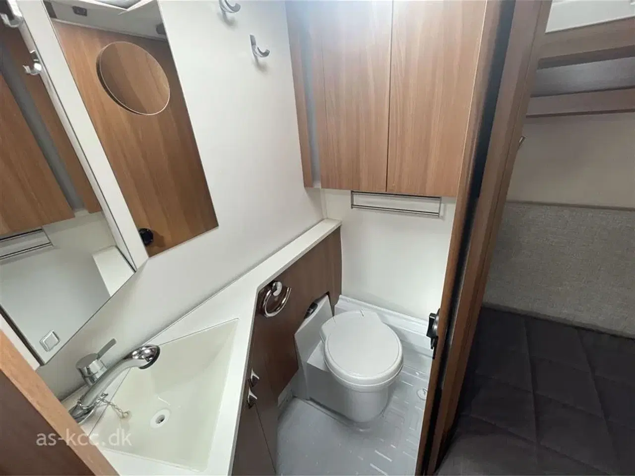 Billede 7 - 2015 - Kabe Classic 470 XL   Kabe Classic 470 XL Dobbeltseng