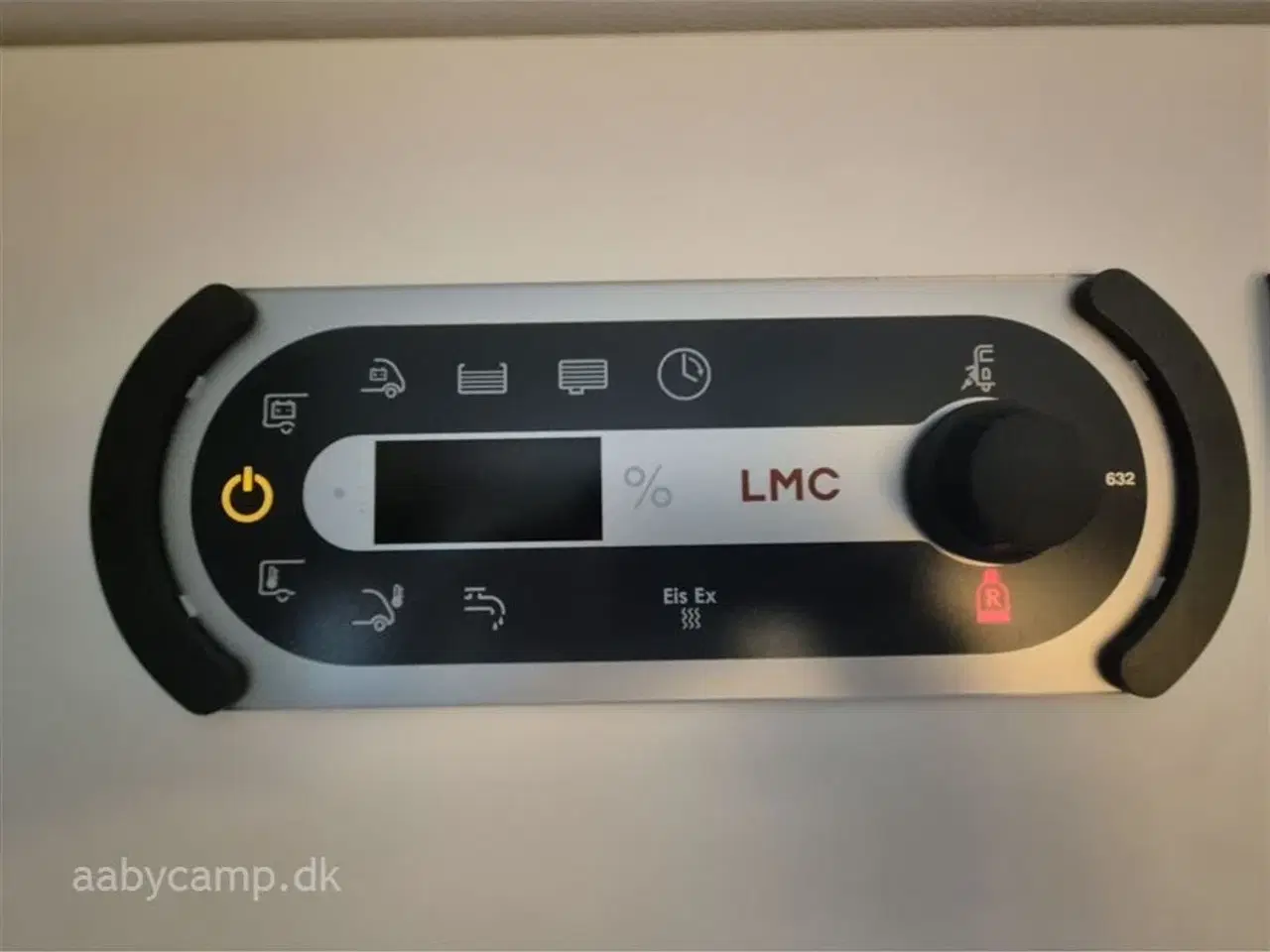 Billede 25 - 2023 - LMC Tourer H730 G Lift   Markise. solcelle. 200Ah lithium. 2000w inverter. 2x tv. Avara alarm. gulvtæppe. kompressor køleskab. Thetford ovn. gulvarme. undervognsbehandlet og lakforseglet.