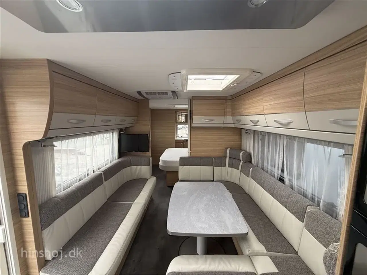 Billede 6 - 2019 - Dethleffs Generation Scandi 695 BQT   Lækker vintervogn med fritstående dobbeltseng og front køkken fra Hinshøj Caravan